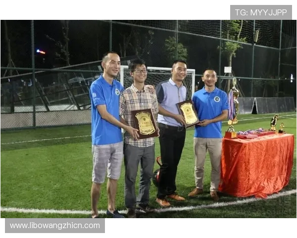 红球会足球直播最新赛况，第一时间掌握比赛动态与比分更新